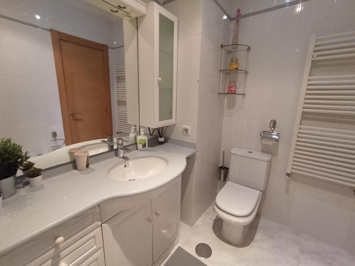 Apartamento De 120M2 Al Lado De Cabarceno Сарон Экстерьер фото