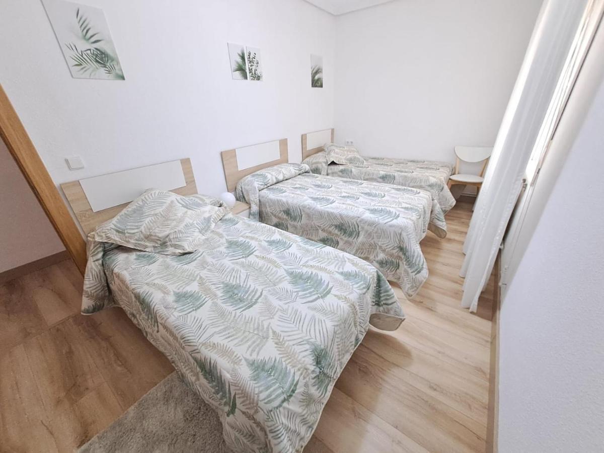 Apartamento De 120M2 Al Lado De Cabarceno Сарон Экстерьер фото
