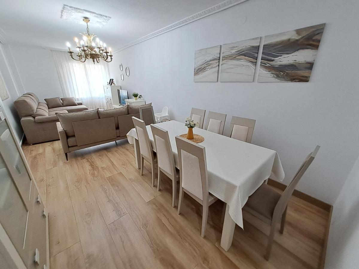 Apartamento De 120M2 Al Lado De Cabarceno Сарон Экстерьер фото